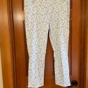 Mario Serrani Blue Floral Capris